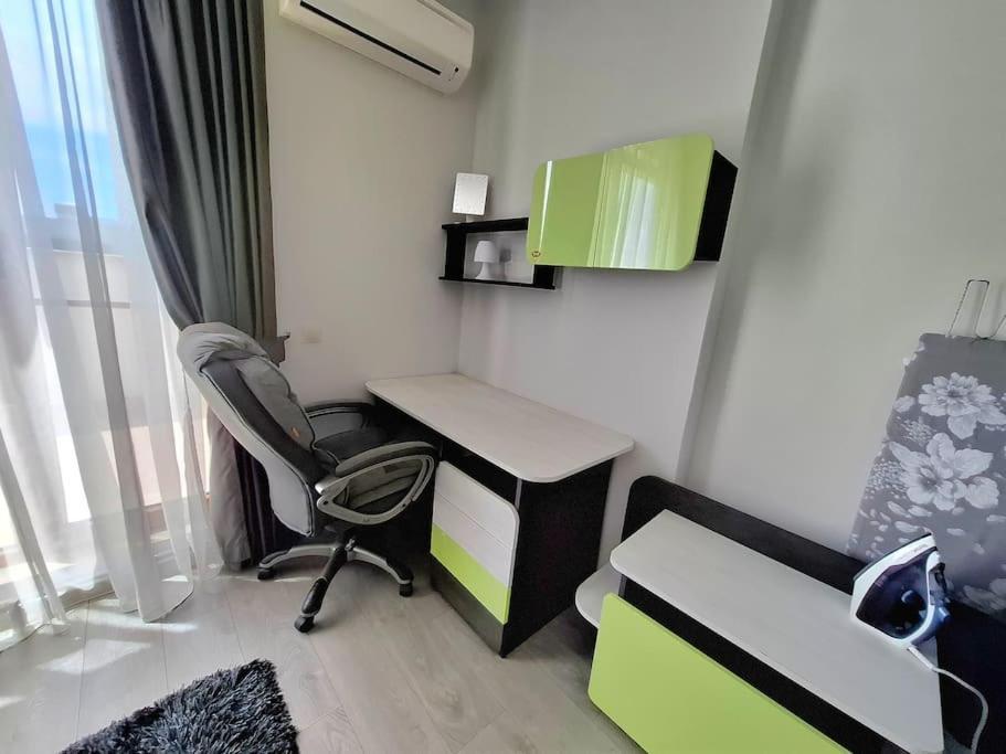 Spacious Prestige Penthouse Varna Exterior photo