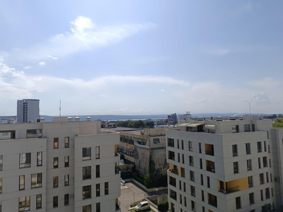 Spacious Prestige Penthouse Varna Exterior photo